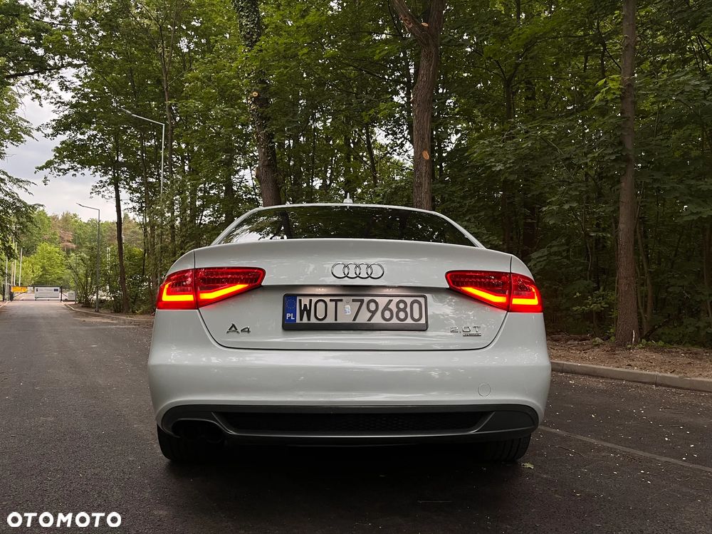 Audi A4 Limousine 2.0 TFSI quattro S tronic S line Sportpaket - 9