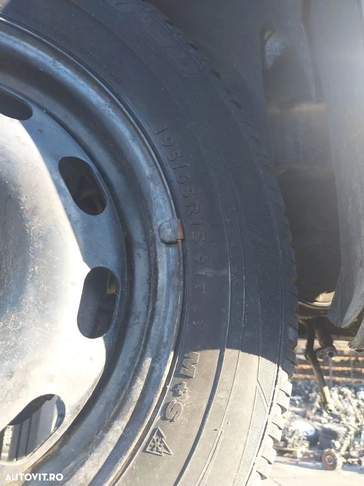 VAND SET DE JANTE DE TABLA PENTRU VOLKSWAGEN GOLF 4, DIMENSIUNI: 195/65 R15 - 6