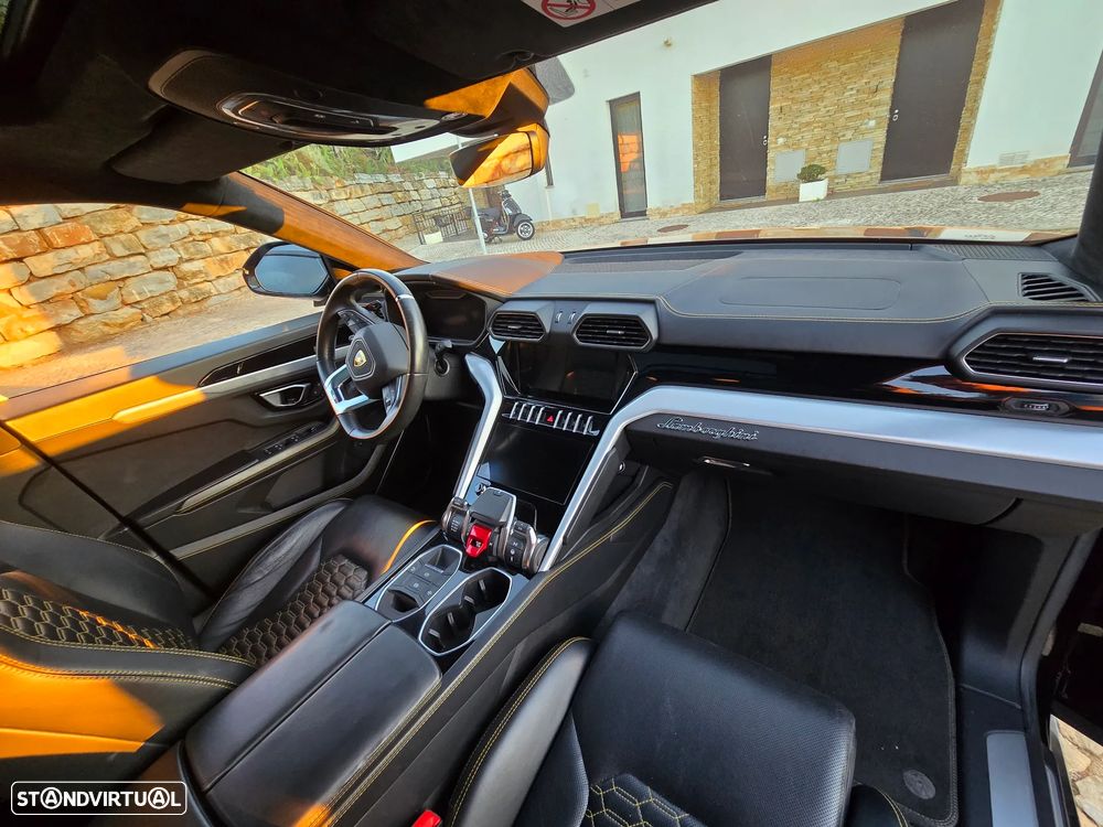Lamborghini Urus 4.0 V8 - 15