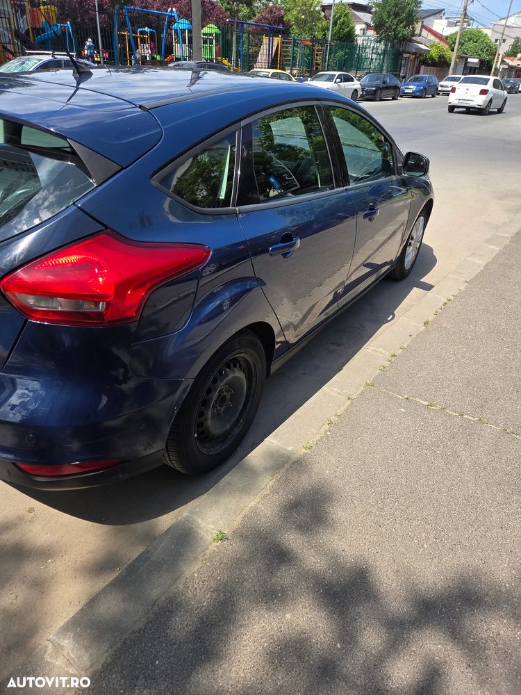 Ford Focus 1.5 TDCi DPF Start-Stopp-System Trend - 3