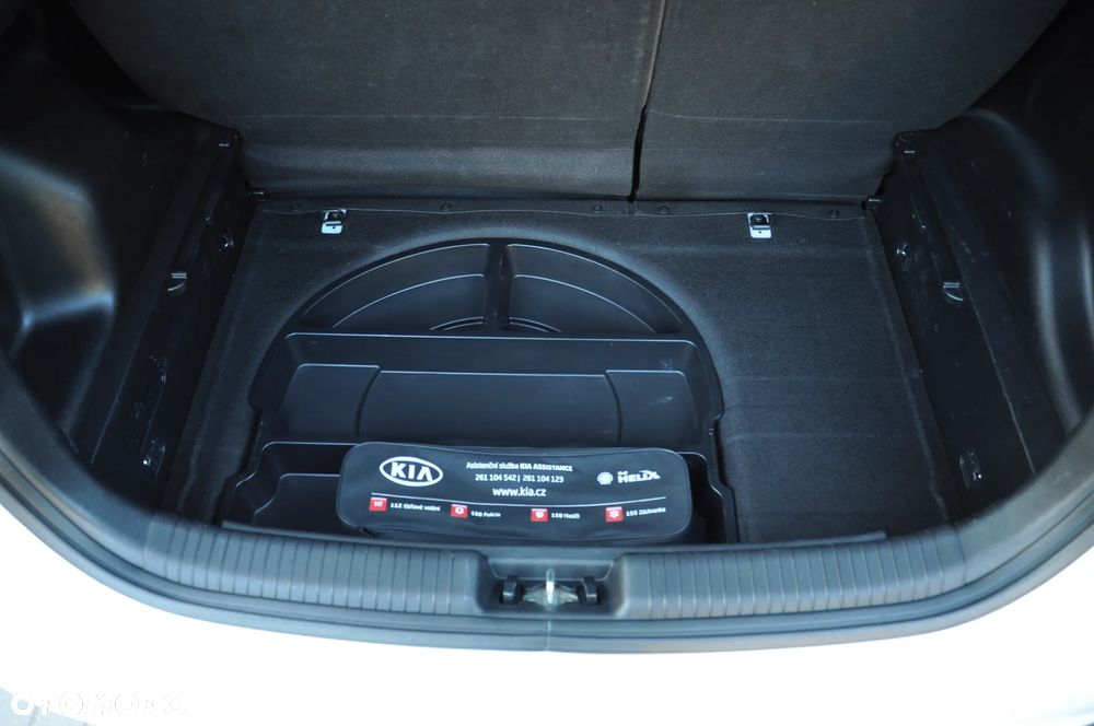 Kia Venga 1.4 S - 28