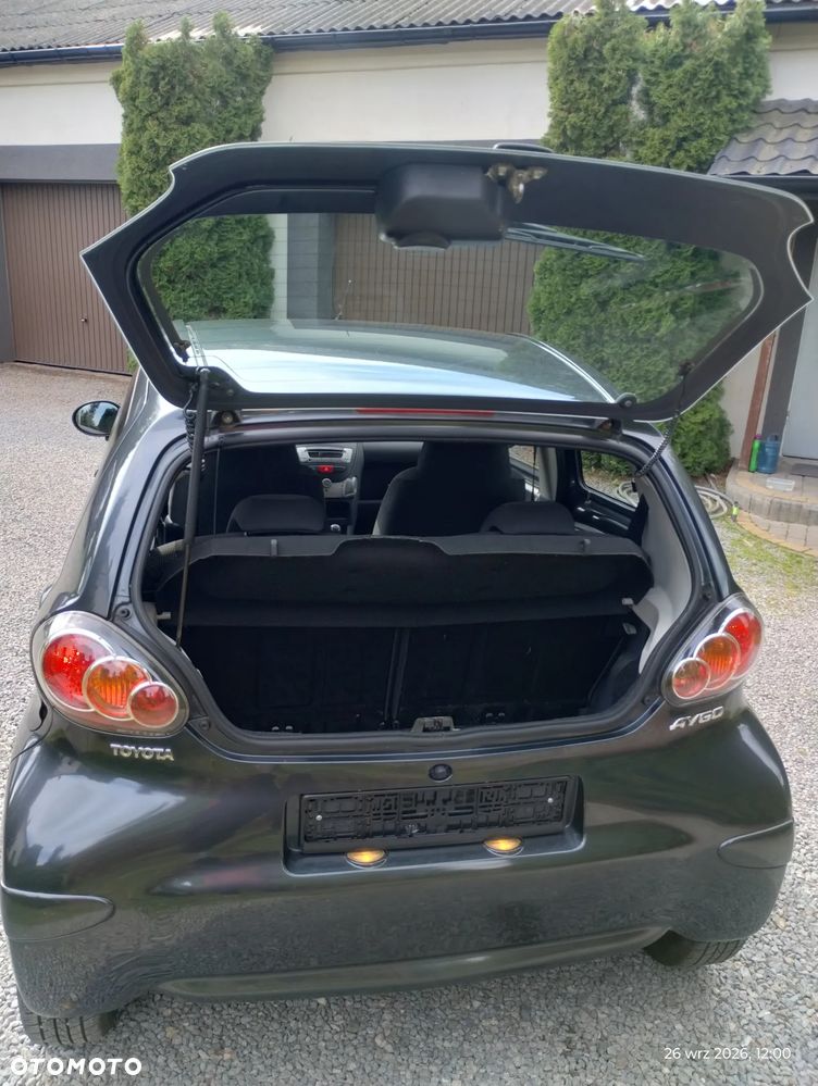 Toyota Aygo - 18