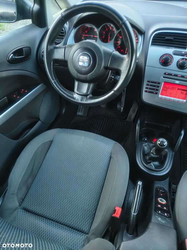 Seat Altea XL 1.6 Reference - 12