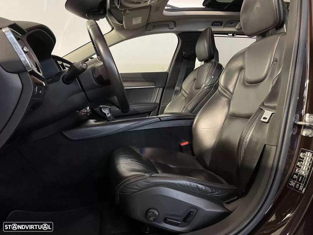 Volvo V90 Cross Country 2.0 D4 Plus AWD Geartronic - 16
