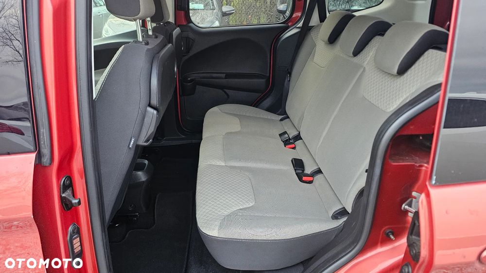 Ford Tourneo Connect 1.0 EcoBoost Start-Stop Titanium - 17