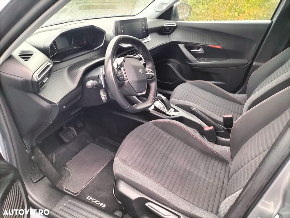 Peugeot 2008 1.5 BlueHDI STT EAT8 Allure - 10