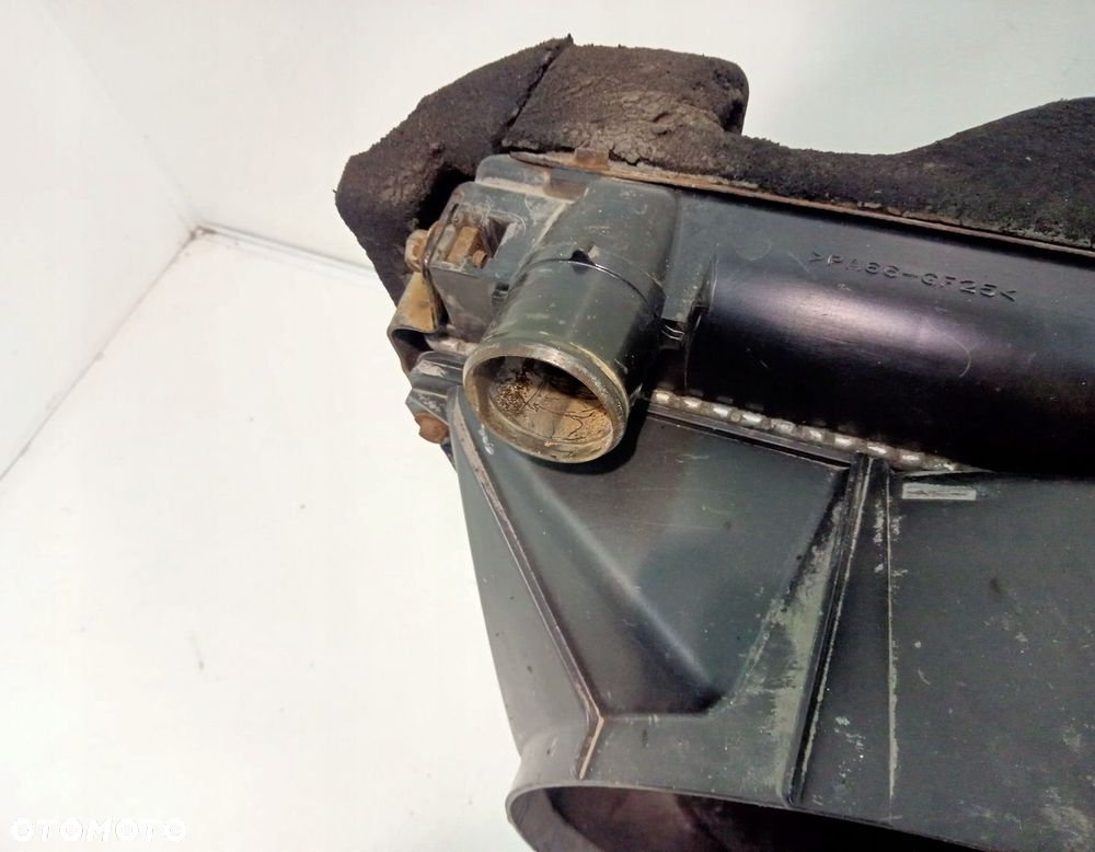 CHŁODNICA WODY MITSUBISHI CANTER FUSO 3C13 3.0 - 2