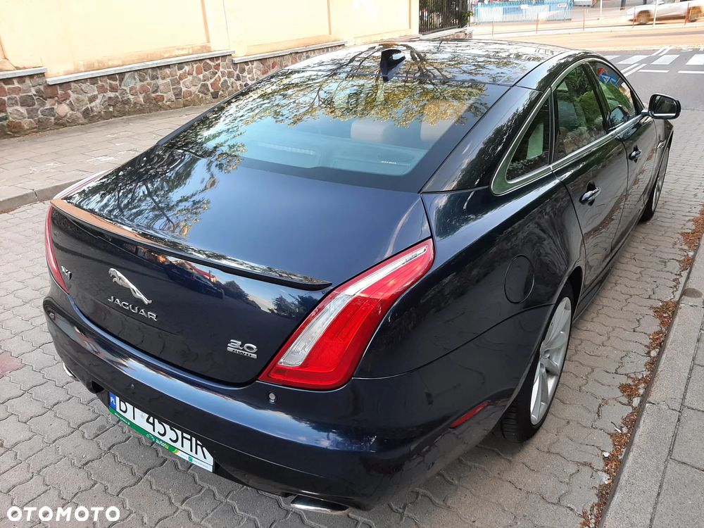 Jaguar XJ 3.0 V6 Kompressor AWD R-Sport - 5