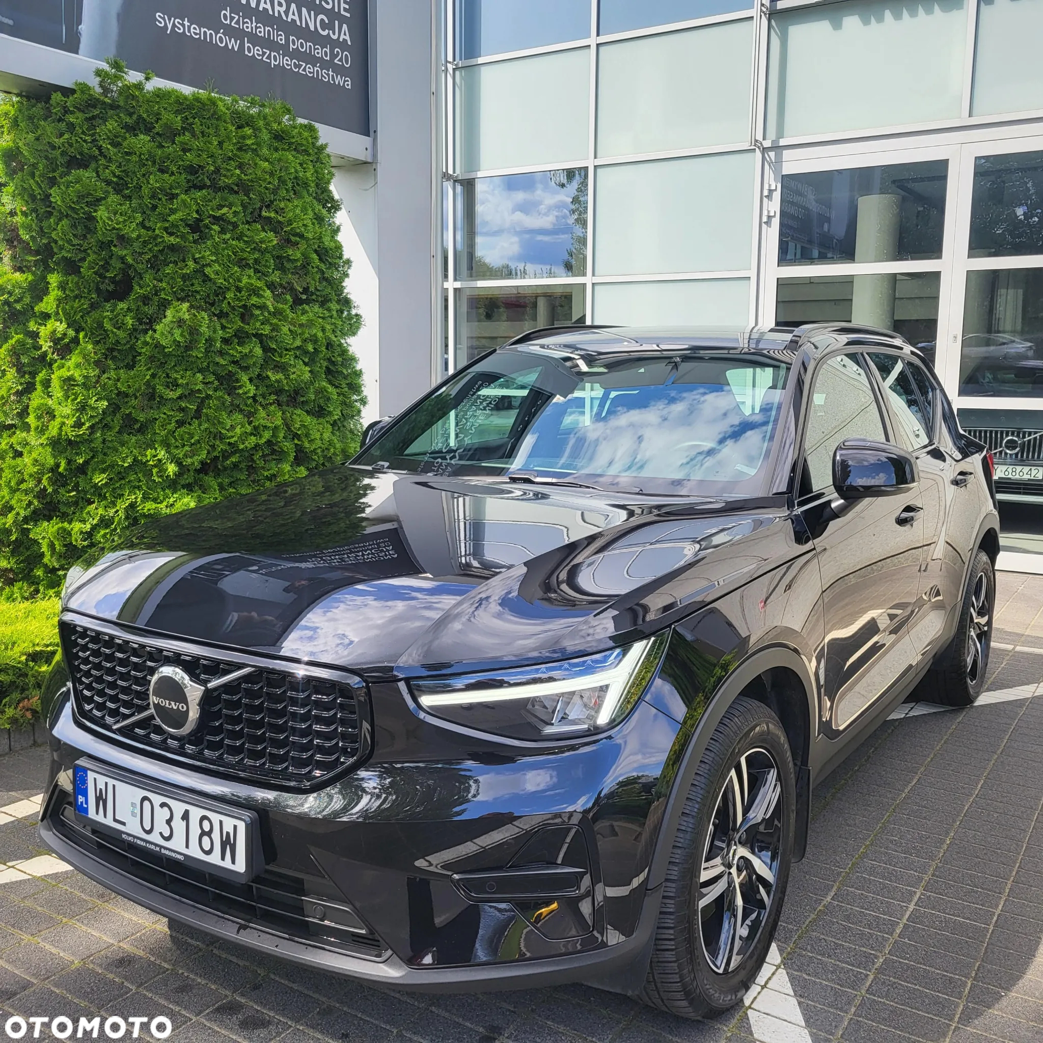 Volvo XC 40 B3 Plus Dark - 14
