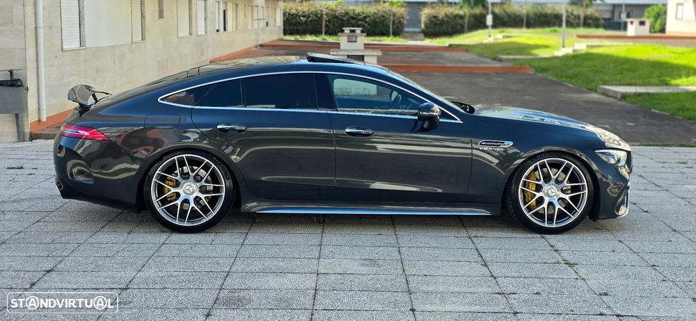 Mercedes-Benz AMG GT 4 portas 63 S 4Matic Speedshift MCT 9G - 11