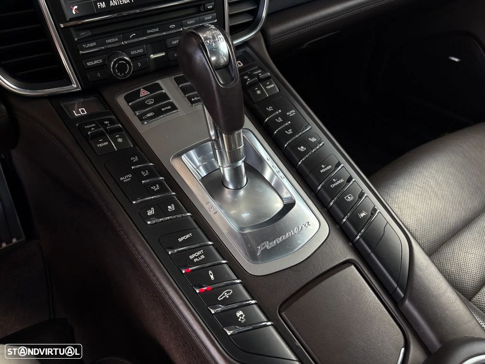 Porsche Panamera S Hybrid - 17