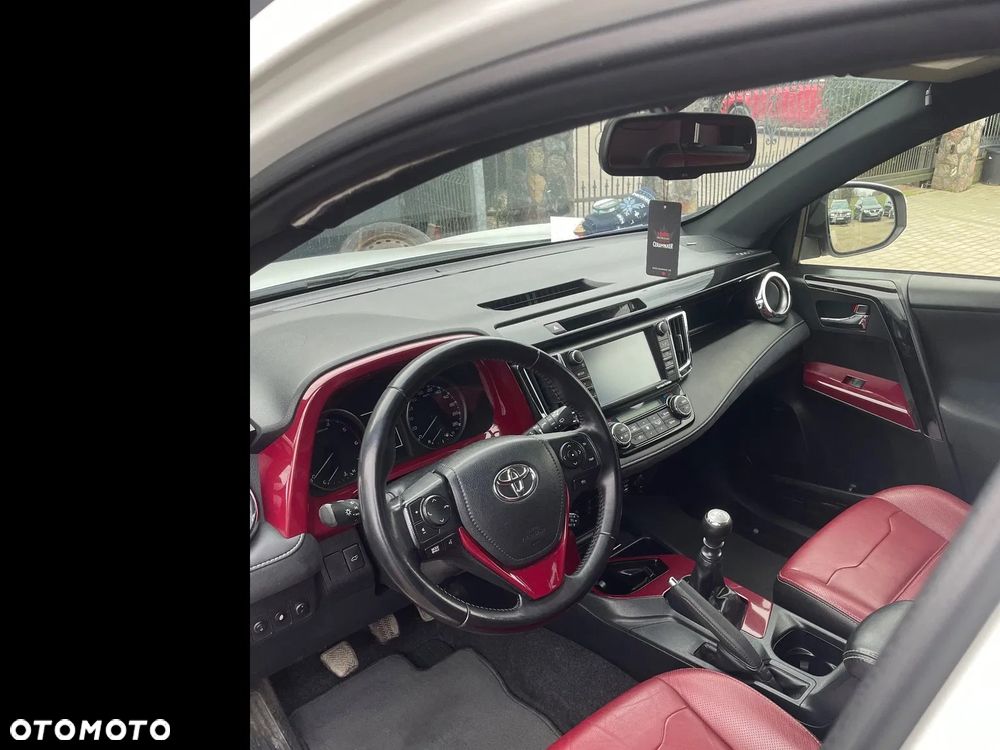 Toyota RAV4 2.0 D-4D Active 4x2 - 7