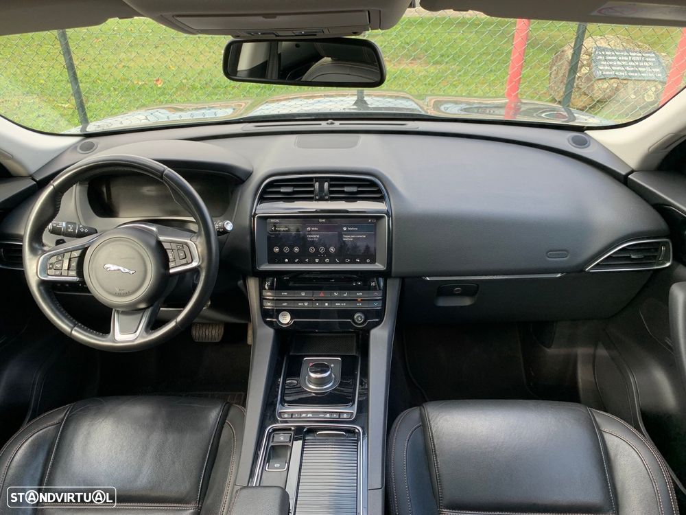 Jaguar F-Pace 2.0 i4D R-Sport Aut. - 16
