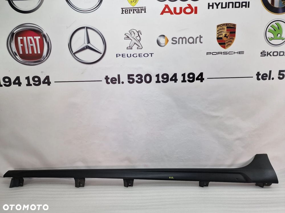 SEAT ARONA 6F9 17- LEWA LISTWA PROGOWA/ NAKŁADKA PROGU , NR 6F9853851 , NR AUKCJI PR337 - 1