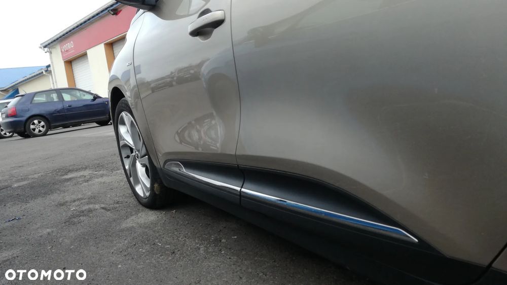 Renault Scenic ENERGY dCi 160 EDC BOSE EDITION - 9
