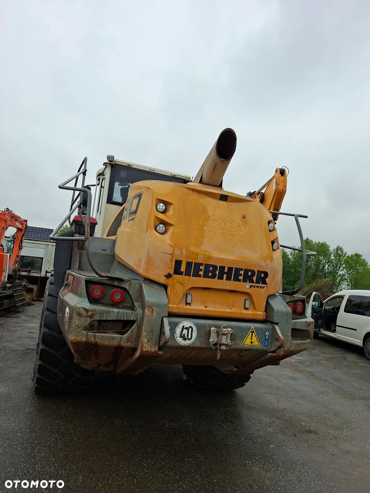 Liebherr L580 XPOWER - 6