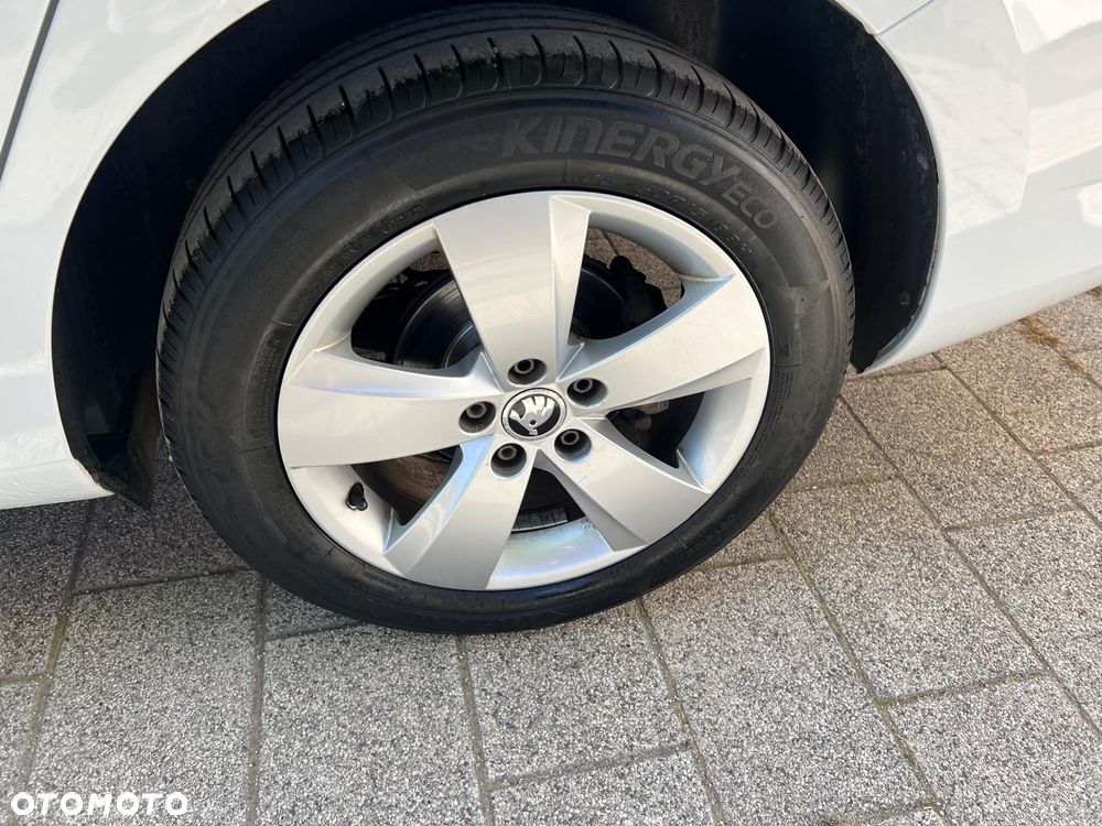 Skoda Fabia 1.2 TSI Style - 25