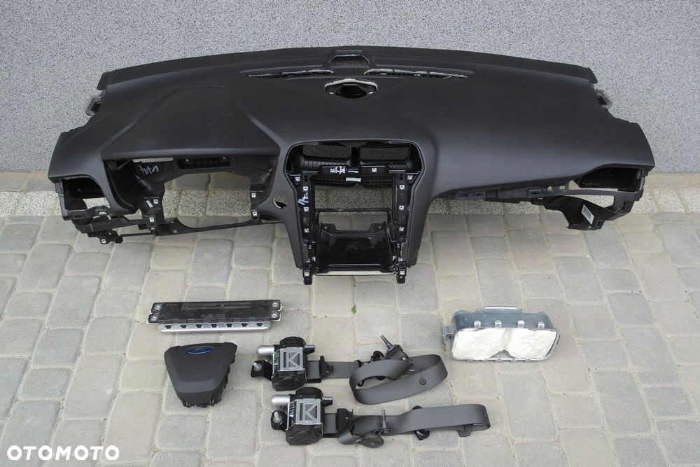 ford mondeo fusion deska konsola kokpit airbag pas