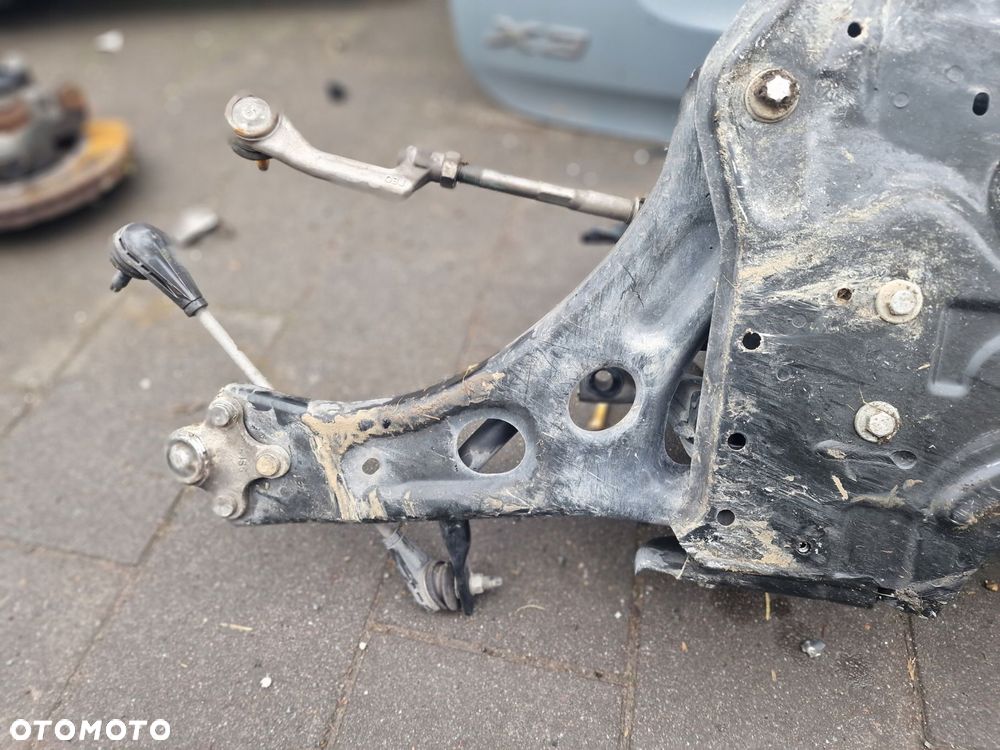 wahacz opel corsa f lewy lub prawy demontaż - 1