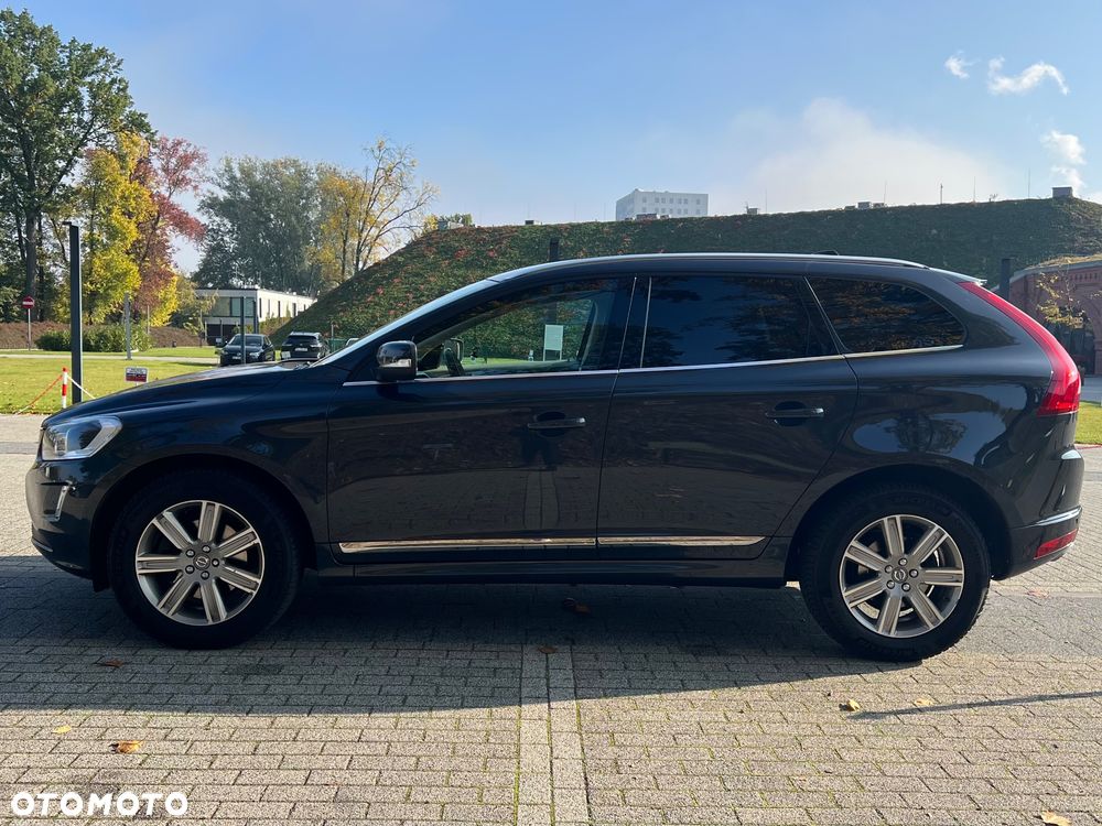 Volvo XC 60 D4 AWD Summum - 1
