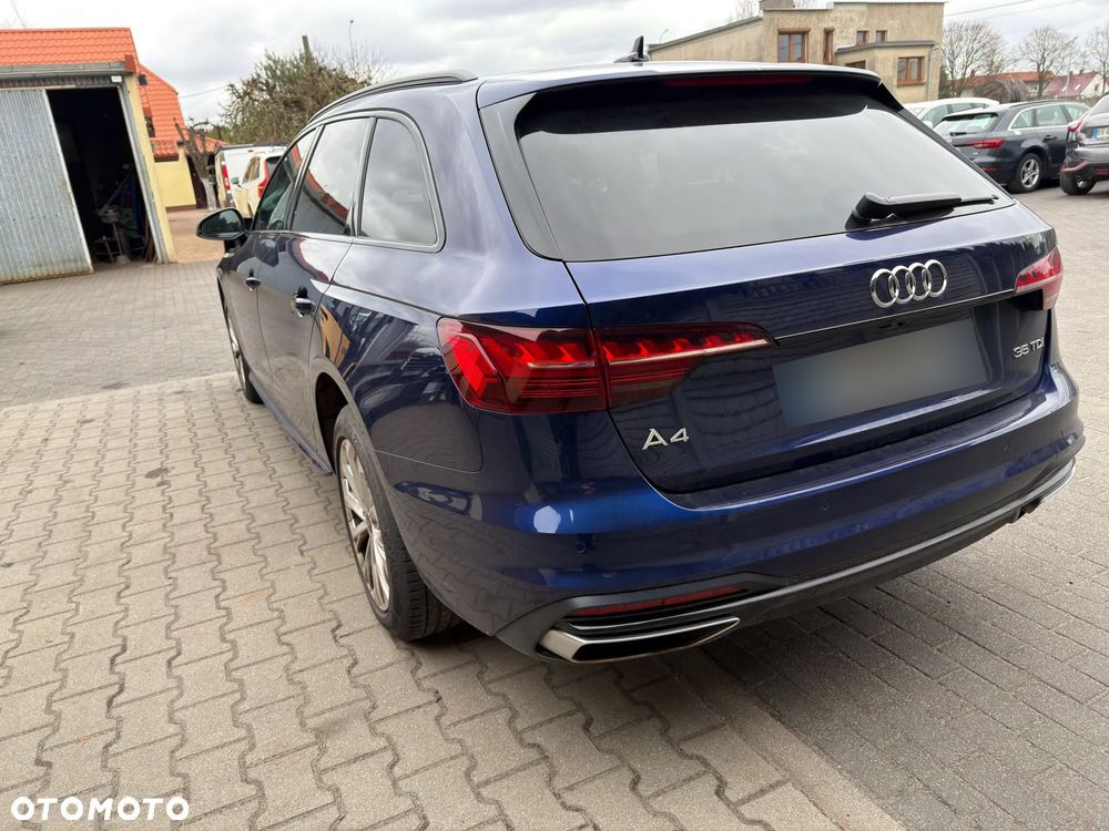 Audi A4 Avant 35 TDI S tronic - 4