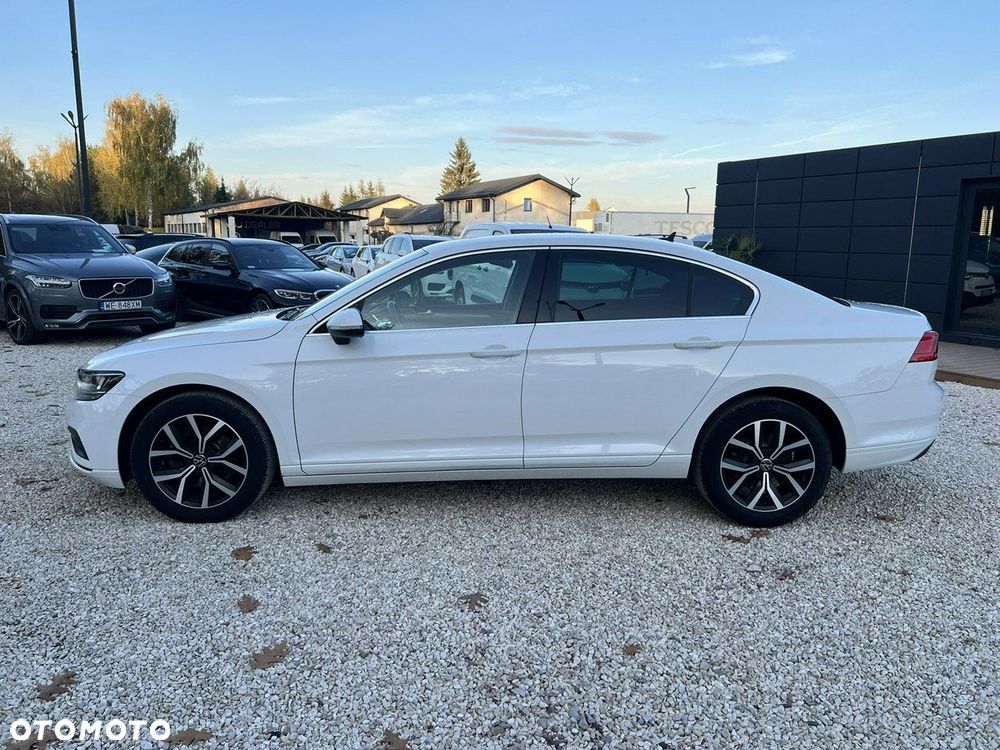 Volkswagen Passat 2.0 TDI EVO Business DSG - 5