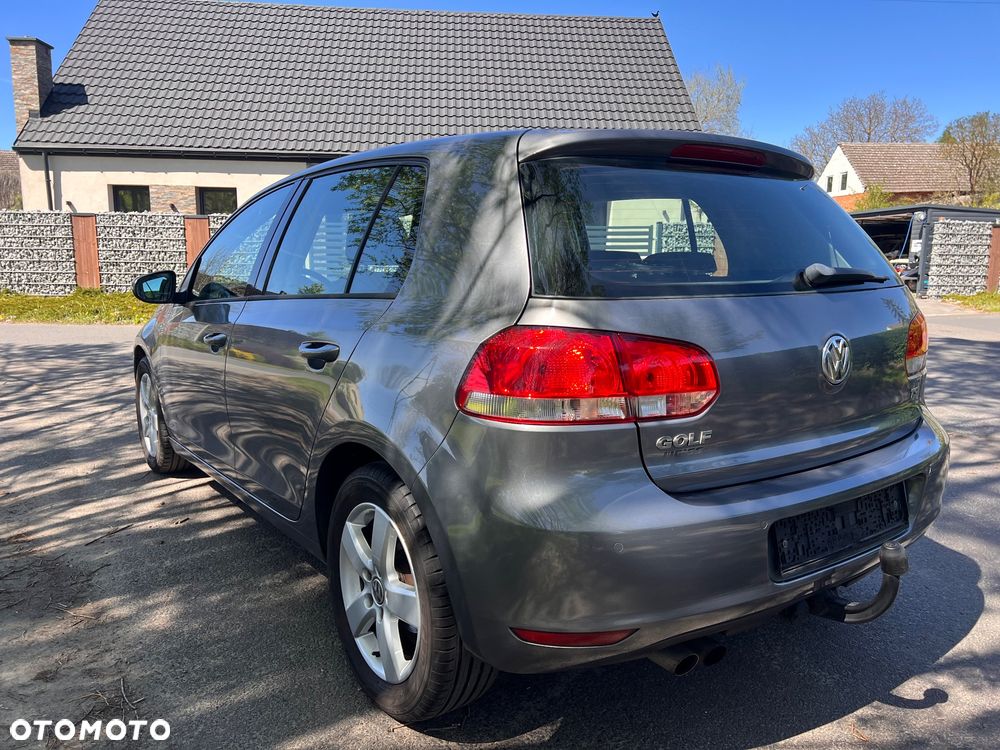 Volkswagen Golf 1.4 TSI Trendline DSG - 7