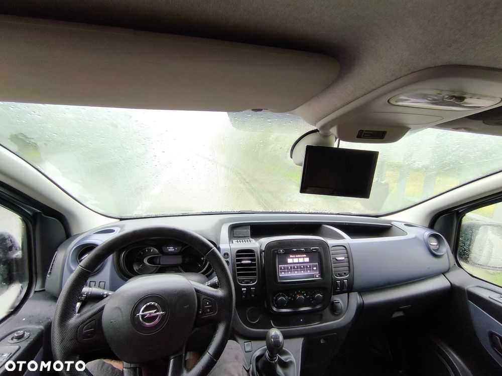 Opel VIVARO - 13