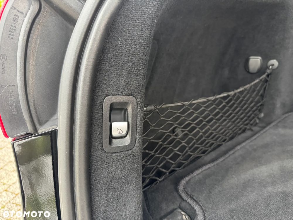 Mercedes-Benz Klasa C 220 d 9G-TRONIC Exclusive - 36