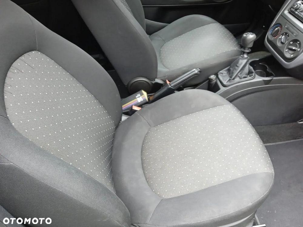 Fiat Grande Punto Actual 1.2 8V Fresh - 10