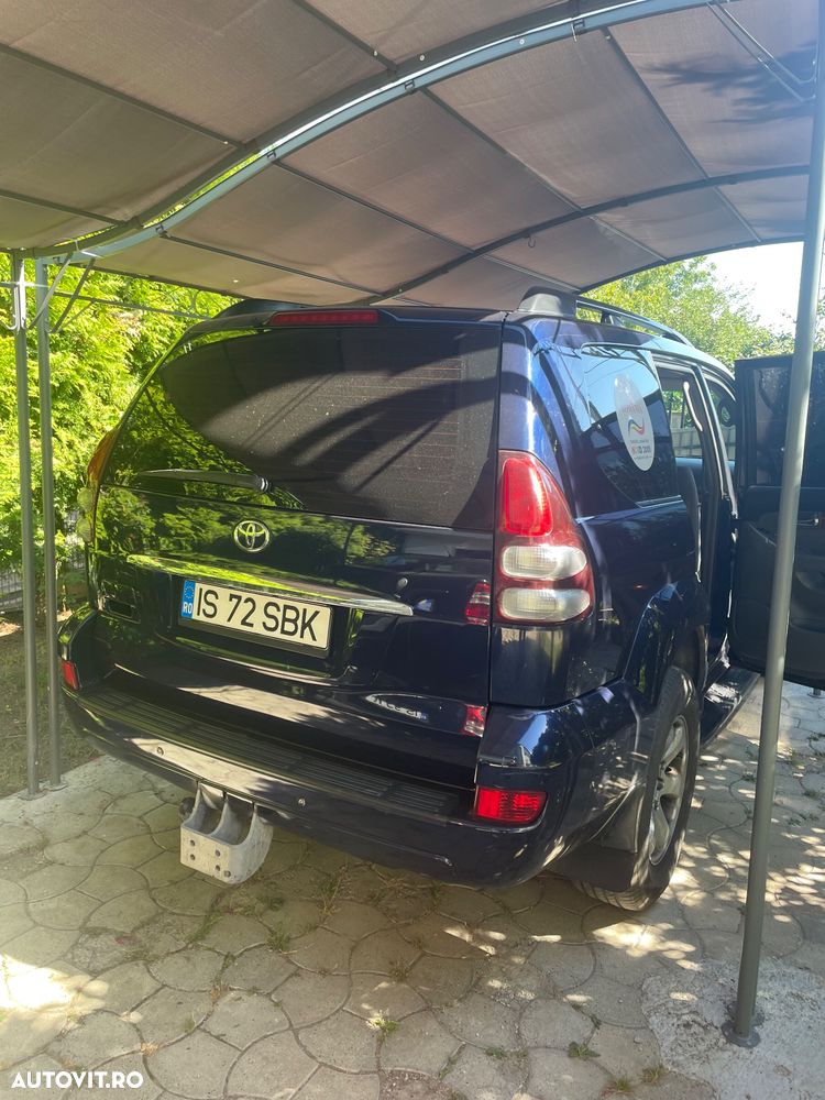 Toyota Land Cruiser - 10