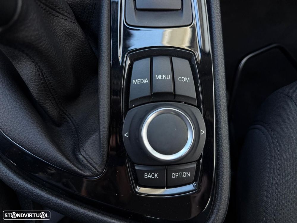 BMW 216 Active Tourer d Advantage - 20