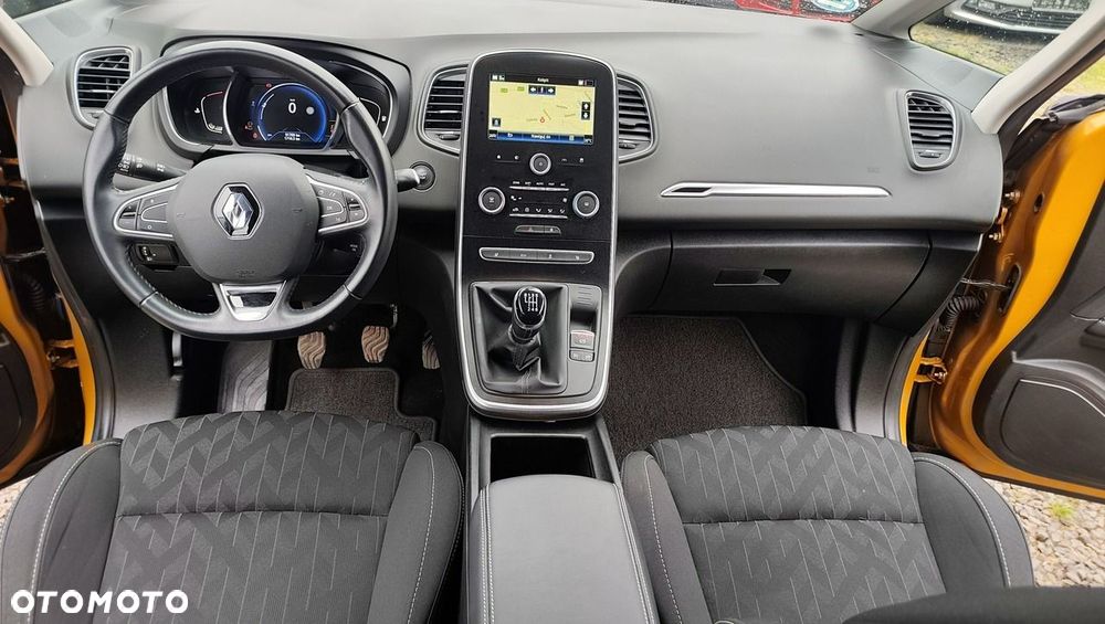 Renault Scenic ENERGY TCe 140 LIMITED - 12