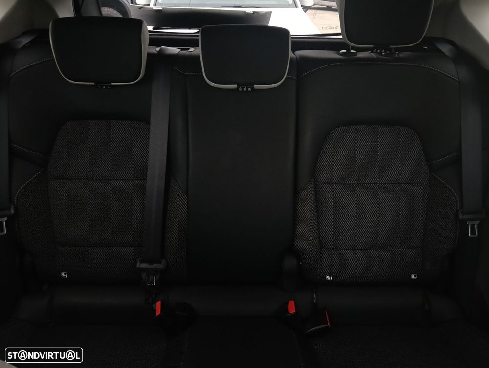 Renault Captur 1.0 TCe Techno Bi-Fuel - 32