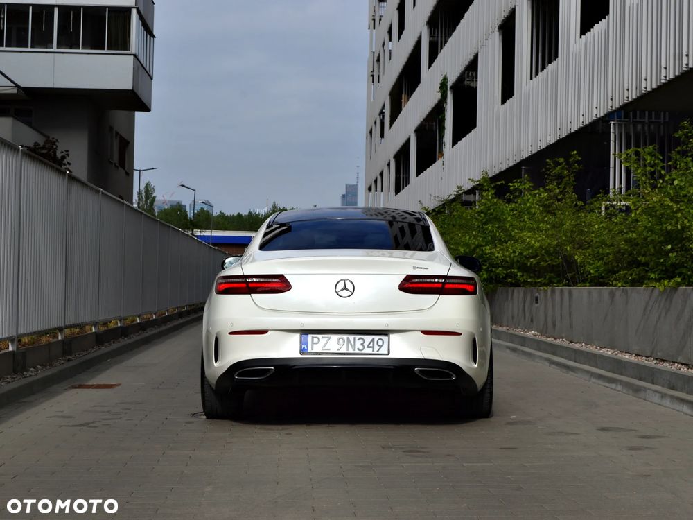 Mercedes-Benz Klasa E 220 d 4-Matic 9G-TRONIC - 5