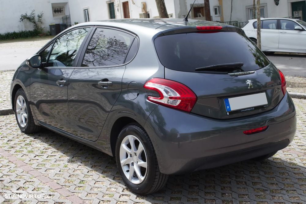 Peugeot 208 1.4 HDi Allure - 7