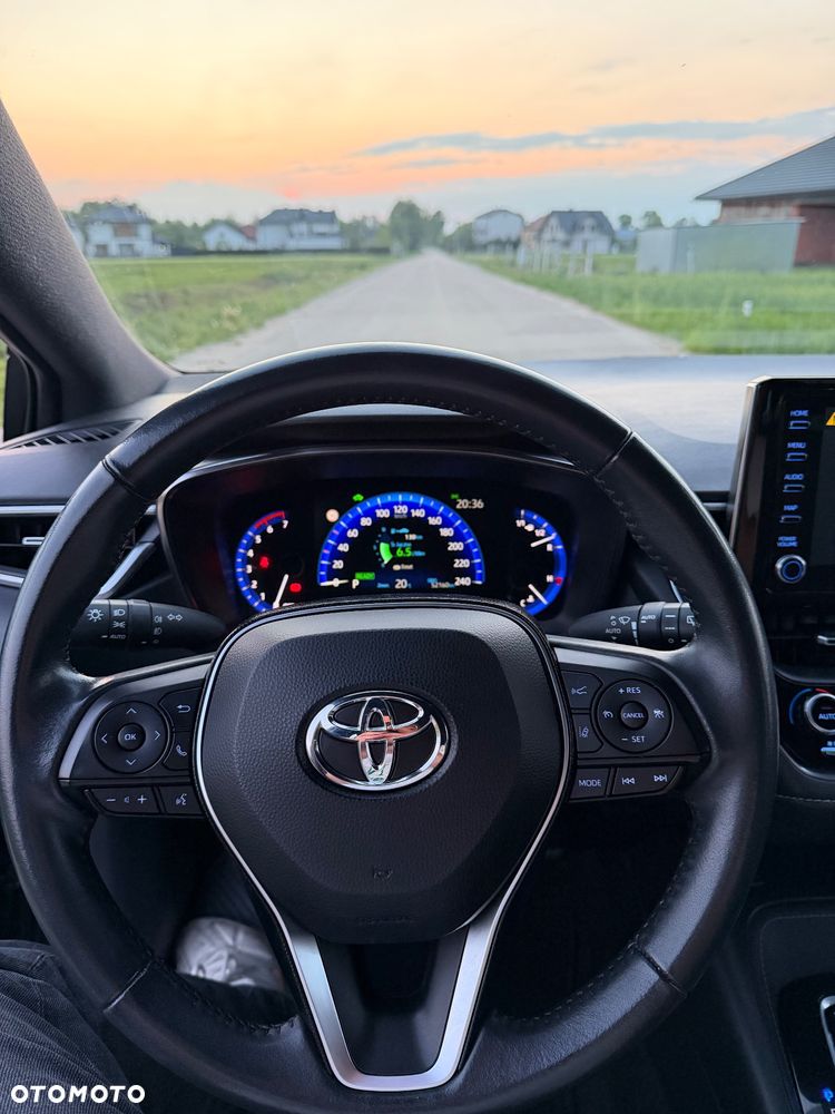 Toyota Corolla 1.8 Hybrid Club - 20