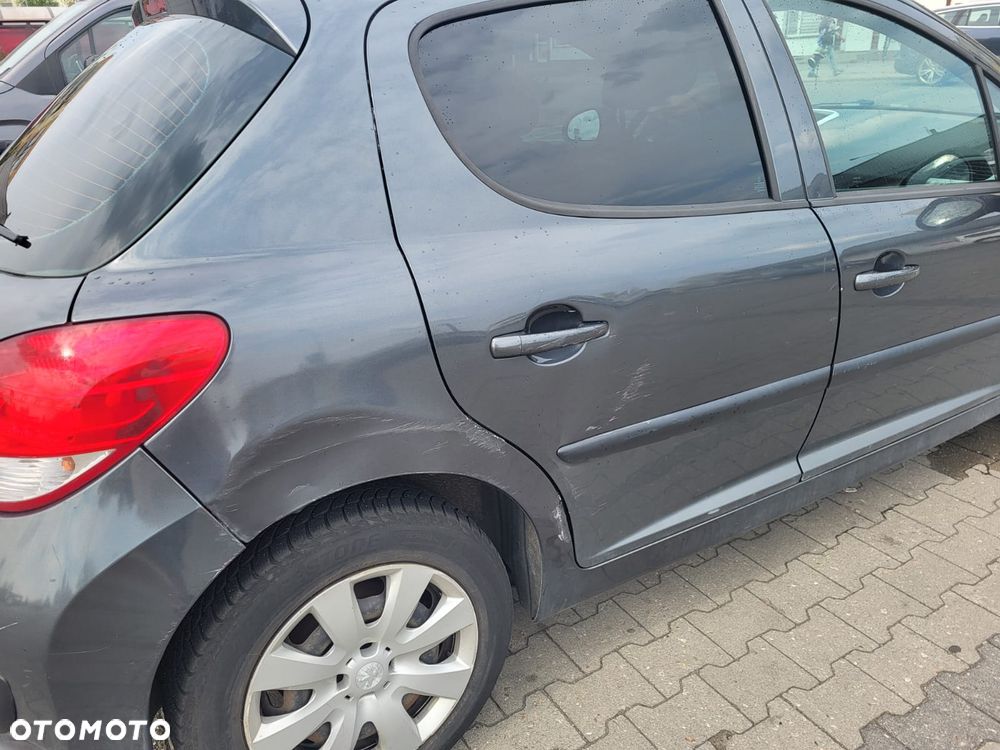 Peugeot 207 1.4 HDi Active - 4