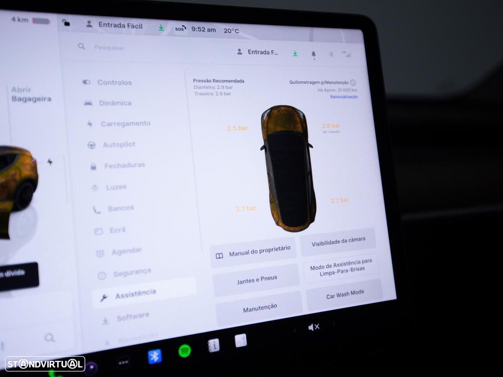 Tesla Model Y Performance Dual Motor AWD - 28