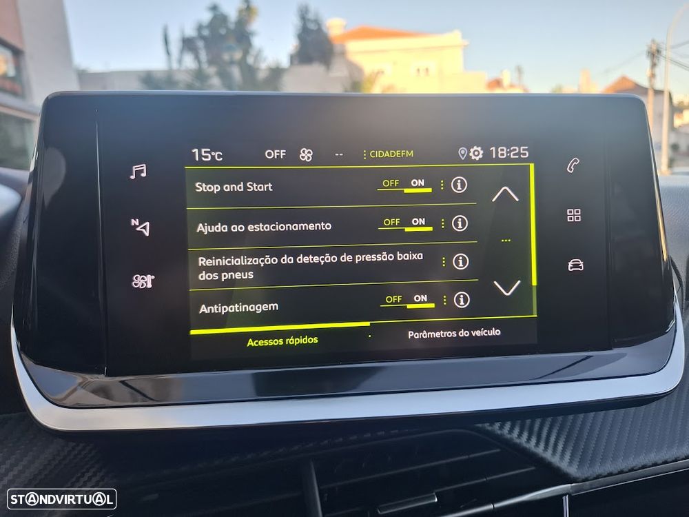 Peugeot 208 PureTech 100 Allure Pack - 18