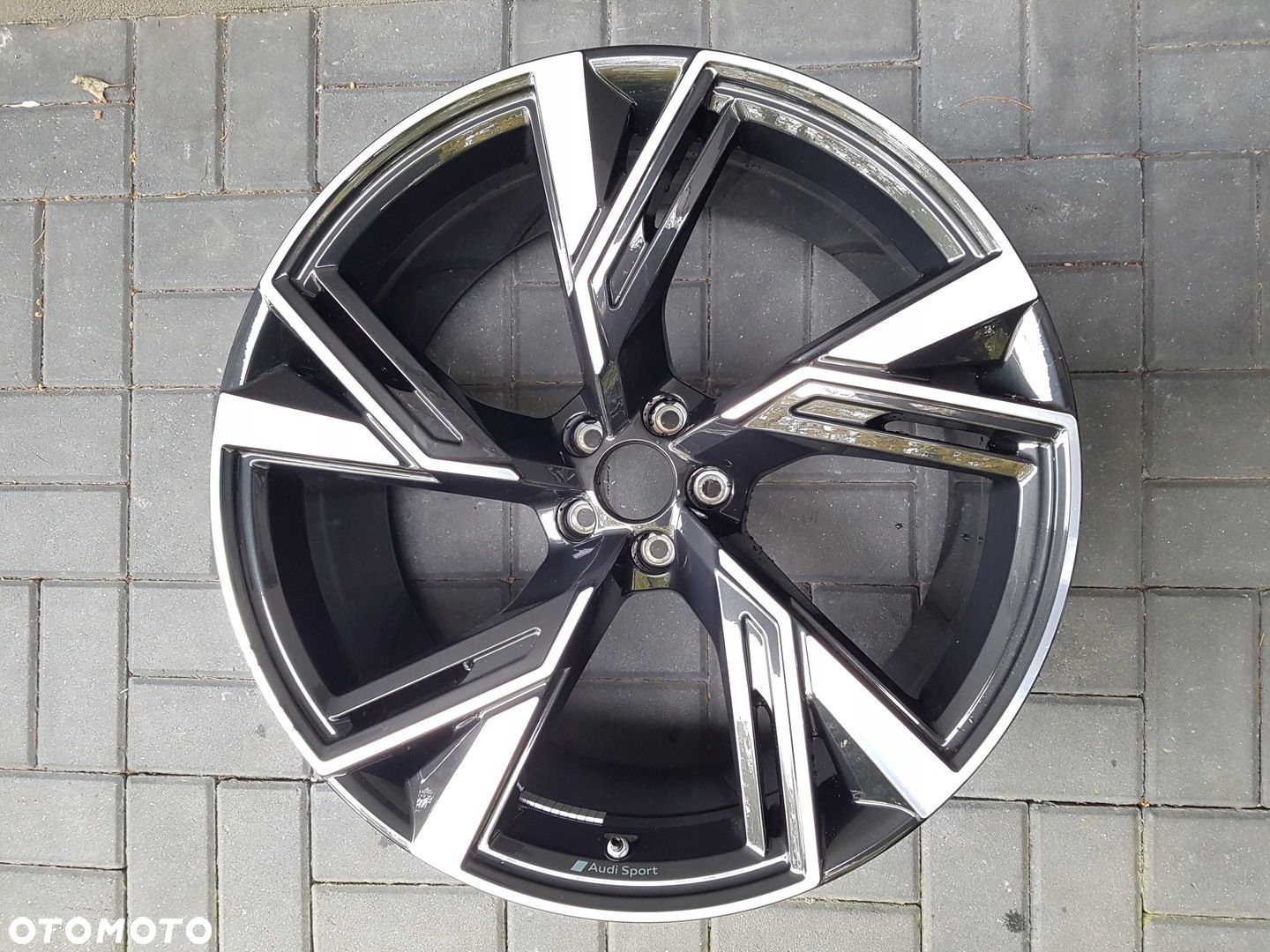 AUDI A6 RS6 A7 RS7 felga aluminiowa 10,5 22 cali ET 19 4K0601025T - 1