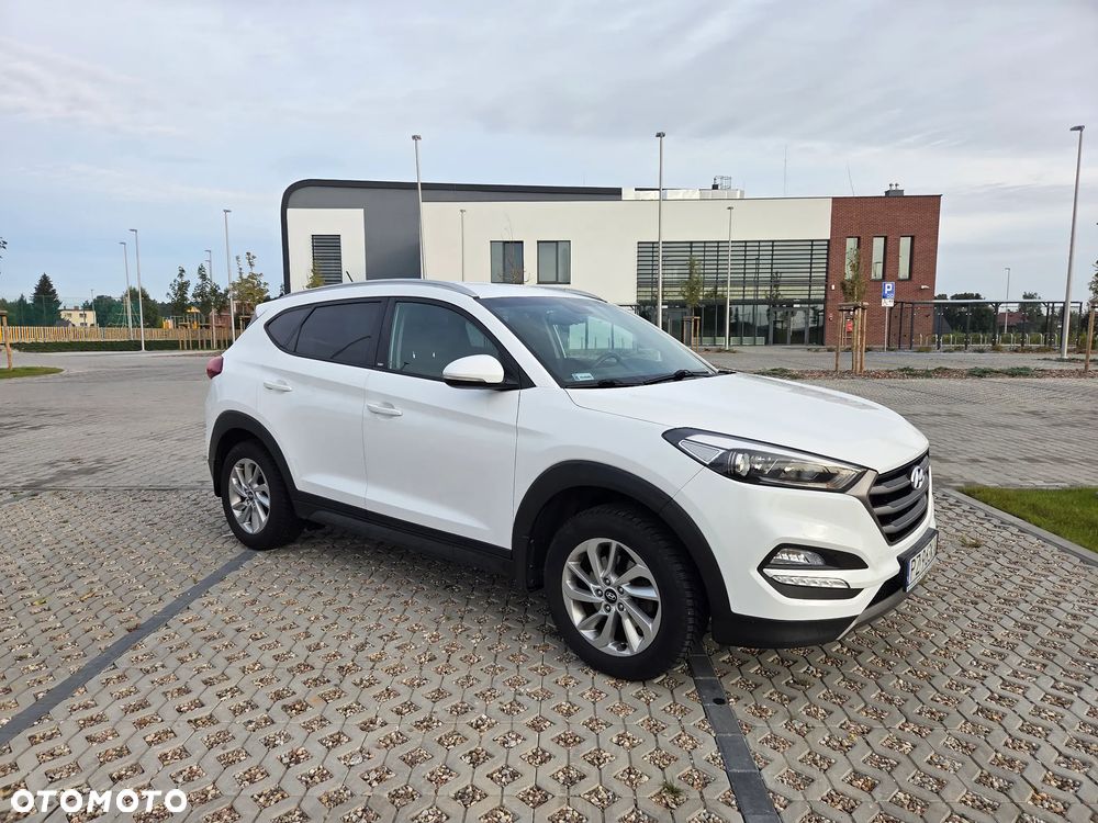 Hyundai Tucson 1.6 GDI BlueDrive GO 2WD - 1