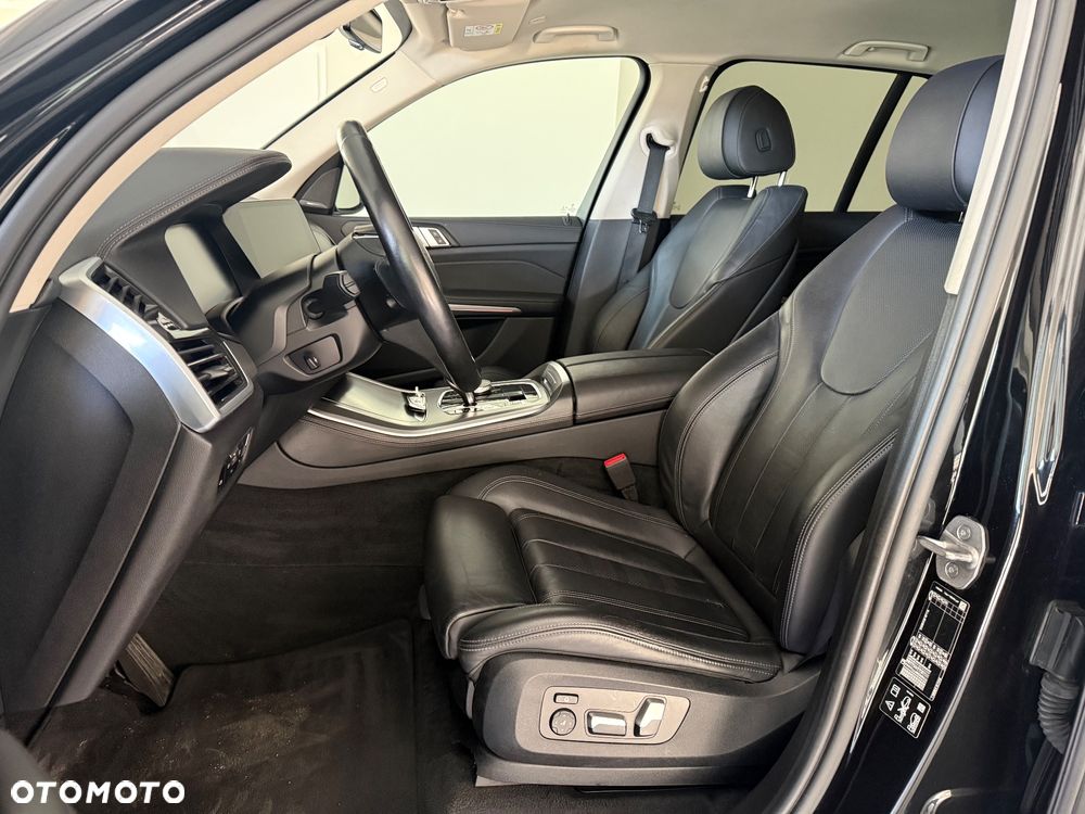 BMW X5 xDrive25d - 13