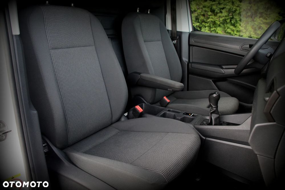 Volkswagen CADDY - 17