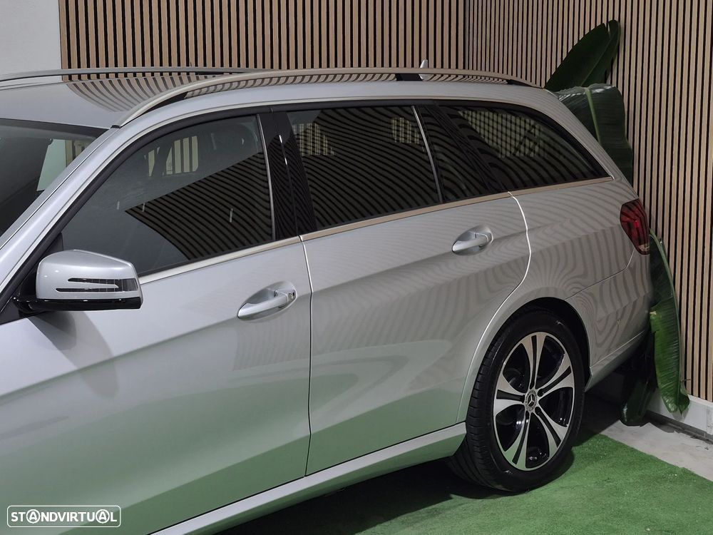 Mercedes-Benz E 300 Bluetec Hybrid Avantgarde - 4