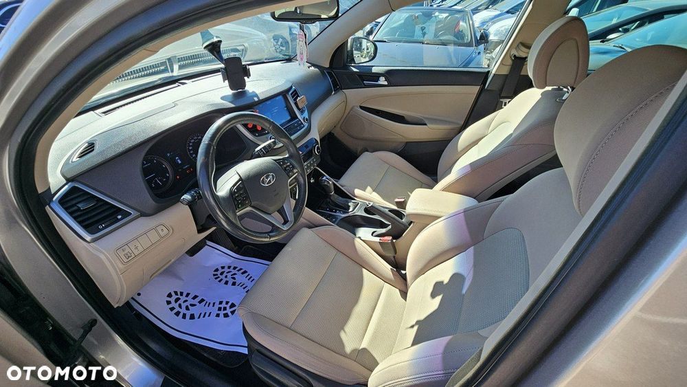Hyundai Tucson - 26