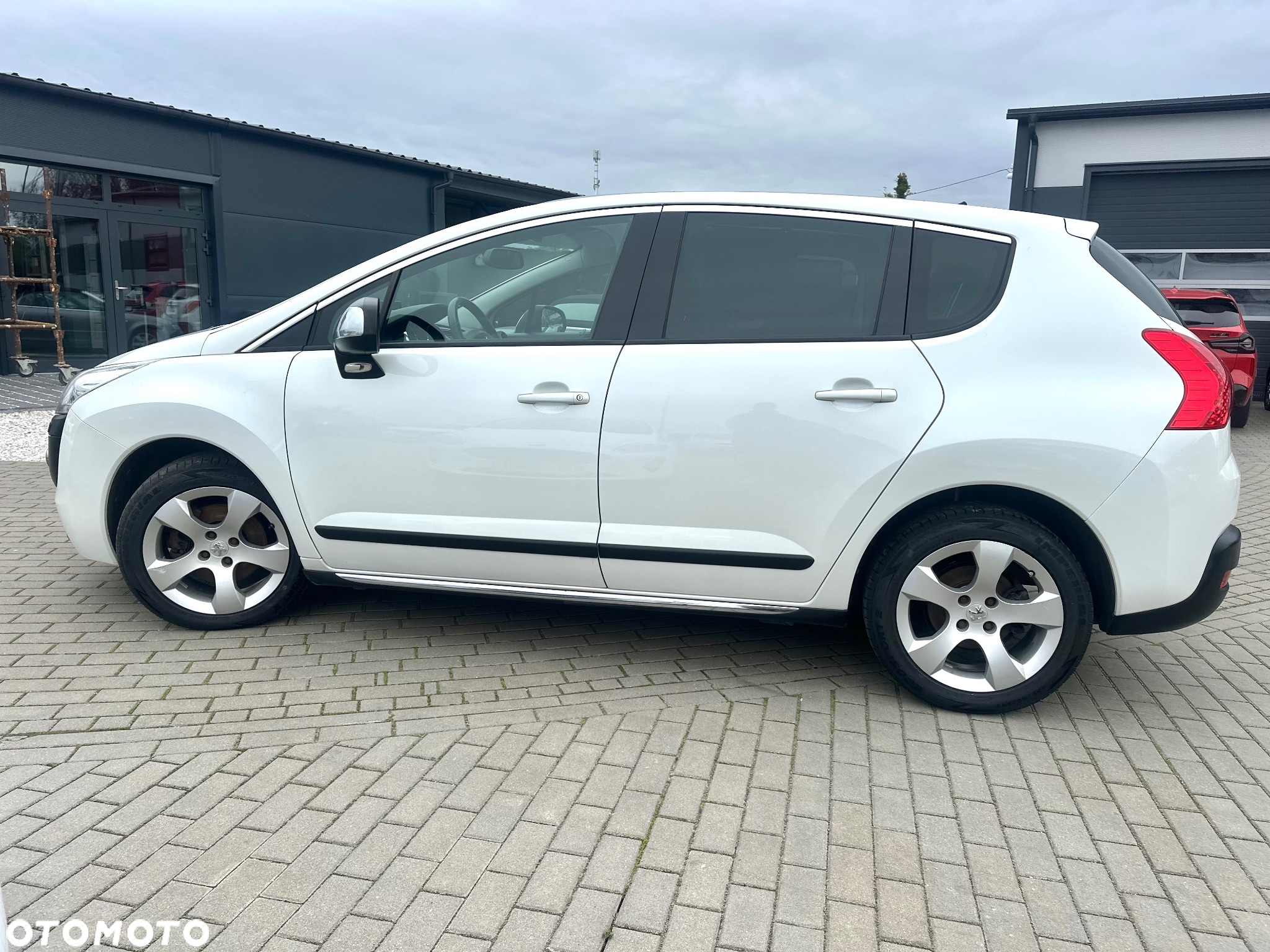 Peugeot 3008 HDi FAP 150 Platinum - 5