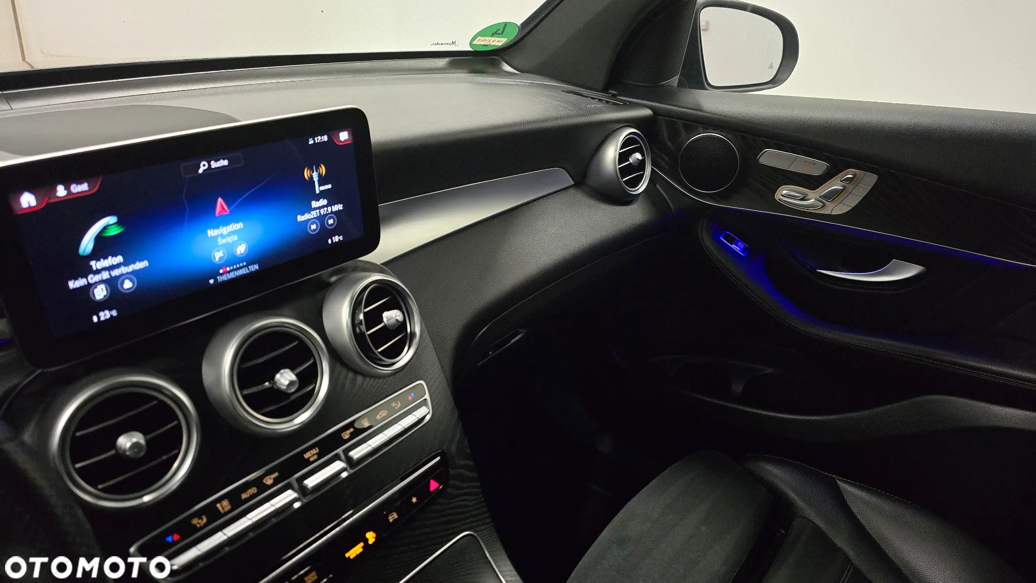 Mercedes-Benz GLC 300 de 4Matic 9G-TRONIC AMG Line - 22