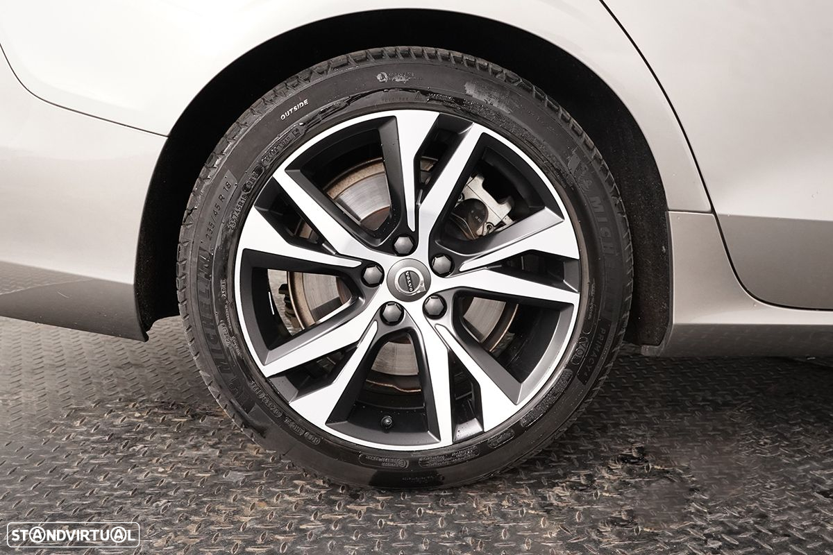 Volvo V60 2.0 T6 AWD TE R-Design - 5