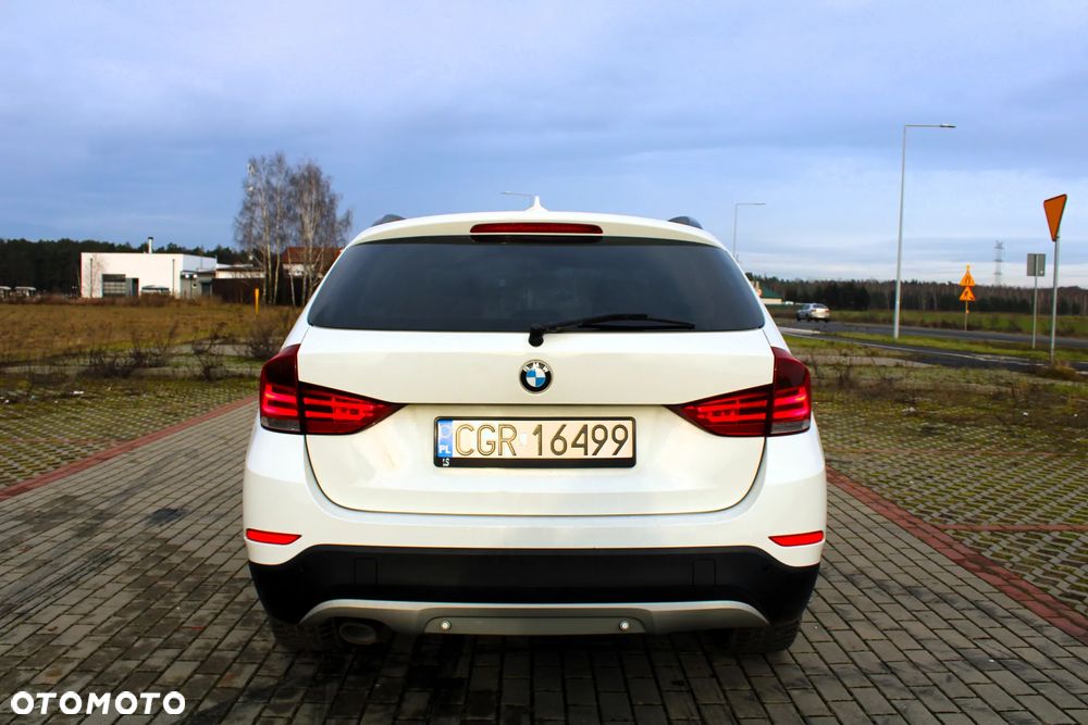BMW X1 xDrive18d - 15